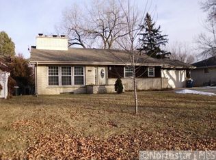 1349 Pike Lake Dr, New Brighton, MN 55112