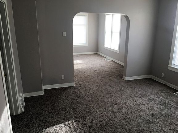 4th image of 3629 Floyd Blvd