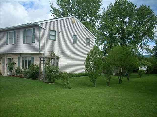 1st image of 1202 Pheasant Dr S