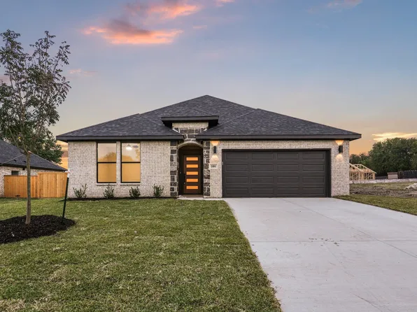 1004 Andrea Michele Ln, Glenn Heights, TX 75154