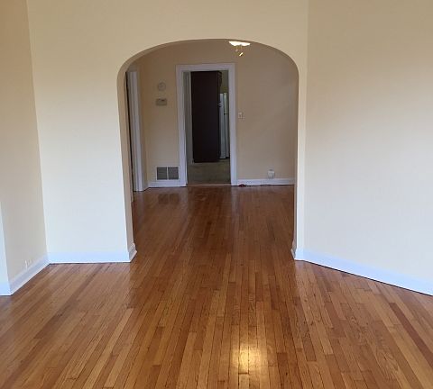 4th image of 1436 W Montrose Ave #1