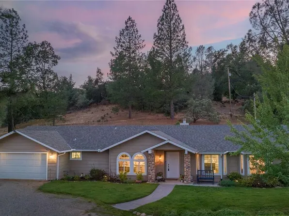56424 Manzanita Lake Dr, North Fork, CA 93643