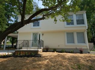 701 E Tantallon Dr, Fort Washington, MD 20744