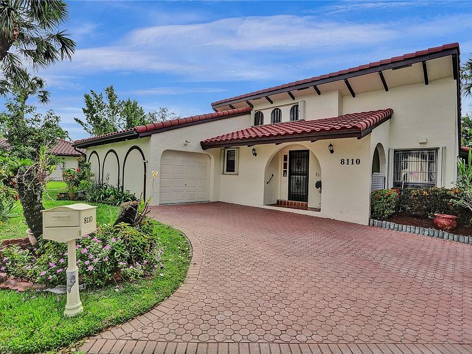 1st image of 8110 Hibiscus Circle