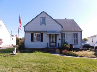 4747 Southwood Dr, Brooklyn, OH