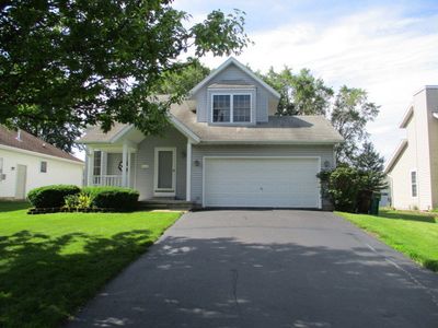 706 Tyler St, Genoa, IL, 60135