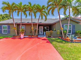 12622 SW 210th Ter, Miami, FL 33177