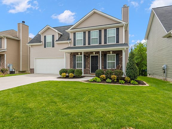 3rd image of 8318 Cureton Park Ln