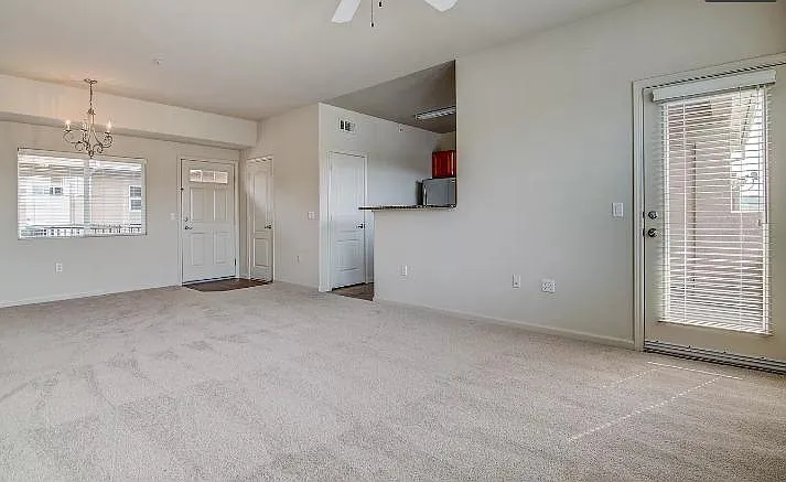 700 Moon Cir — Photo 9