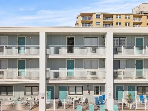 3509 S Atlantic Ave #208, New Smyrna Beach, FL 32169