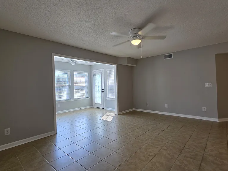 8642 S Bridge Dr #1 — Photo 23