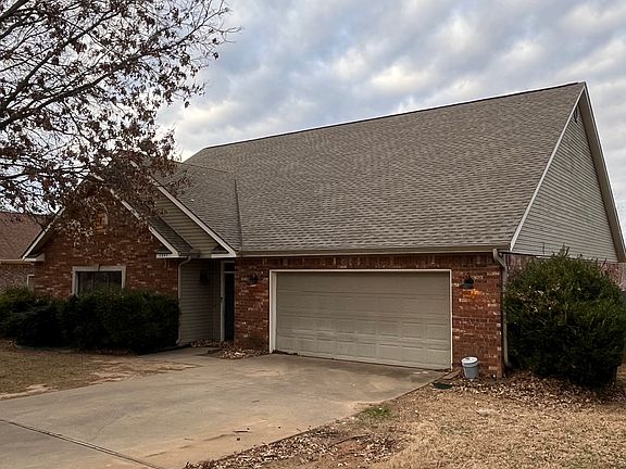 2nd image of 2849 N Quail Creek Dr