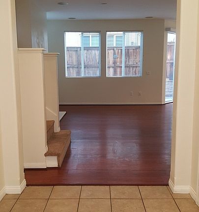 5th image of 3663 W Scribner Ln