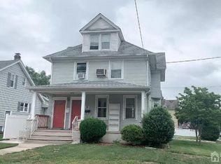 104 Thompson St, Raritan, NJ 08869