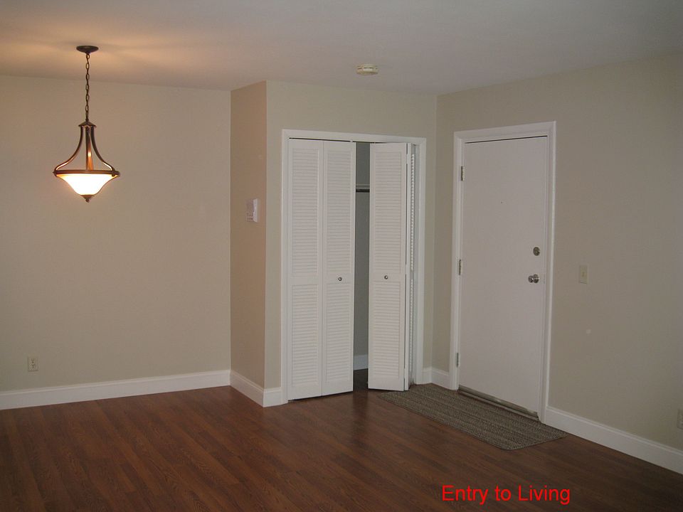 1st image of 400 Narragansett Pkwy APT Nc3
