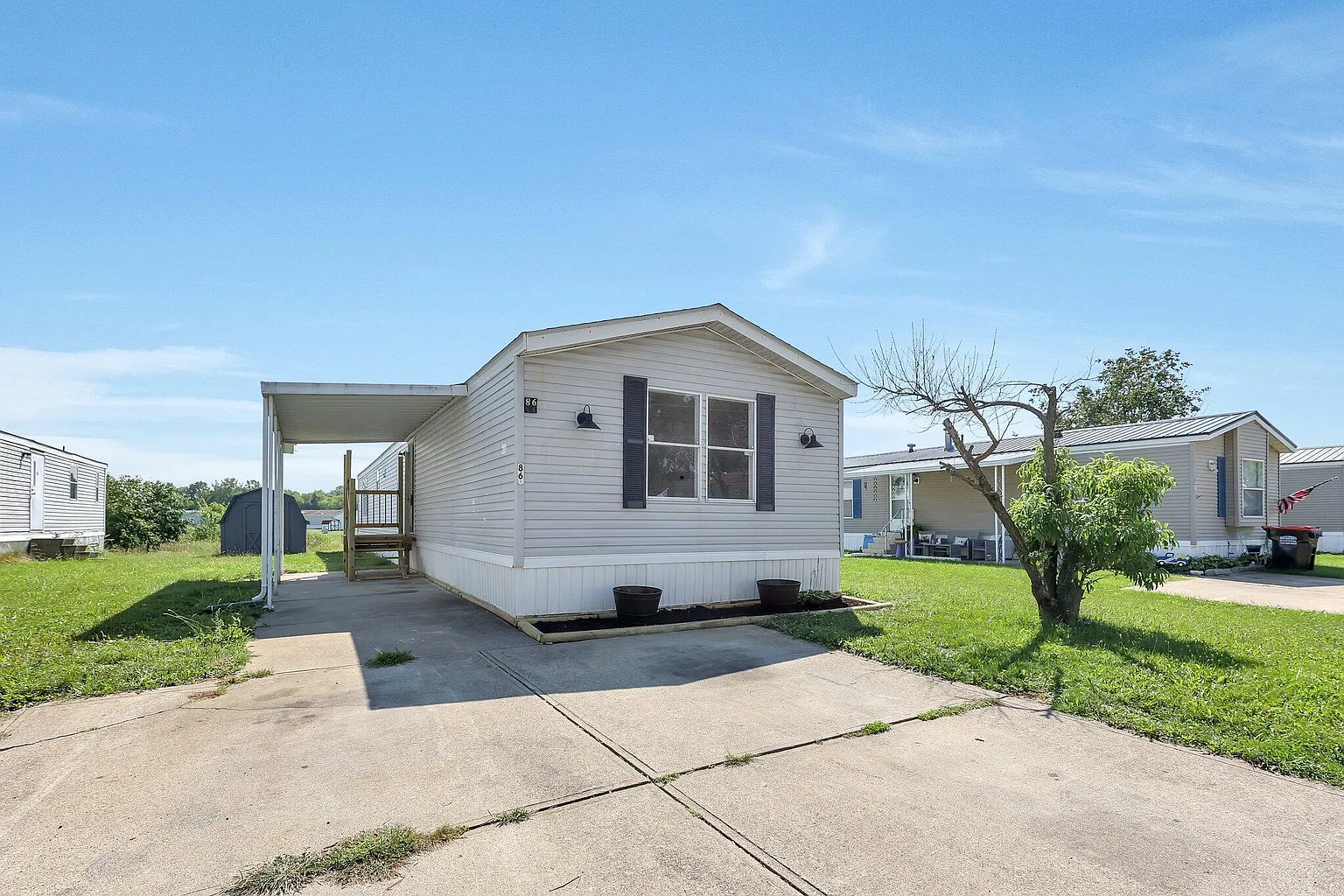 1100 Thornwood Dr Lot 86 photo 1