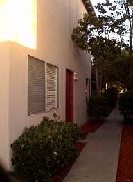 2nd image of 405 12th St APT B