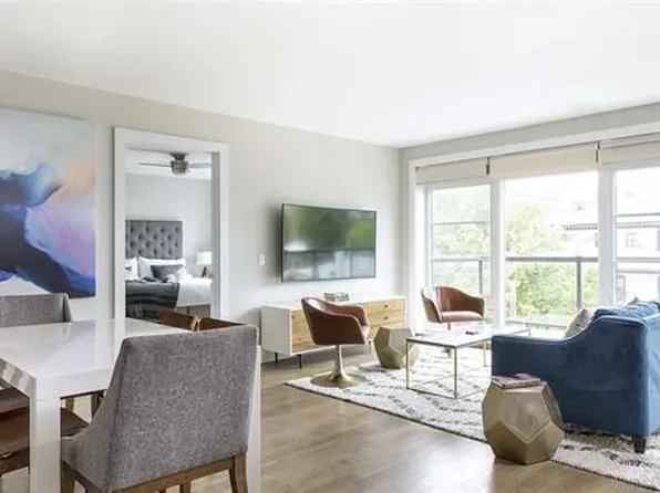 222 1st St #8, Jersey City, NJ 07302