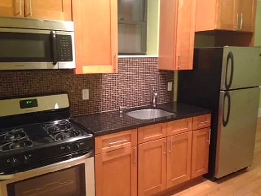 Rented by Urban Realty NYC | media 45