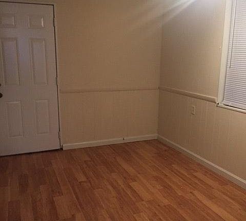 Breakfast area in kitchen