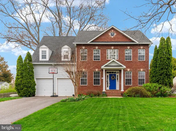 688 Red Cedar Rd, Annapolis, MD 21409