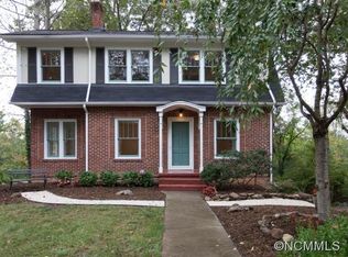 35 Winthrop Rd, Asheville, NC 28806