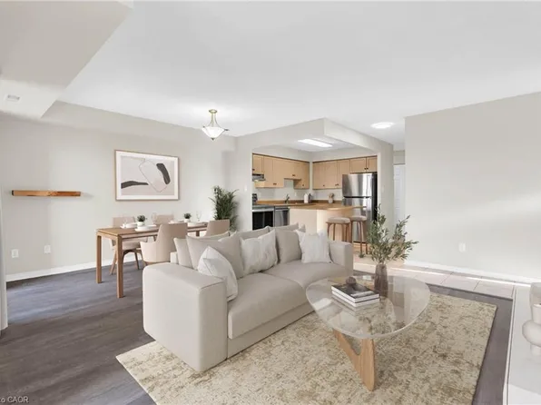 32 Tannery St #506, Mississauga, ON L5M 6T6