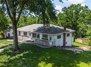 2800 S Cedar Crest Ter, Independence, MO 64057