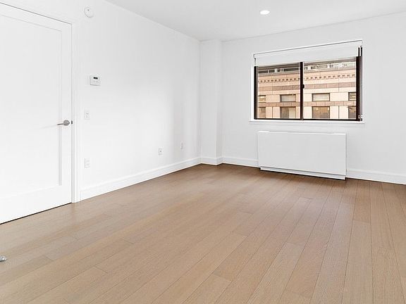 5th image of 311 W 50th St APT 3F1