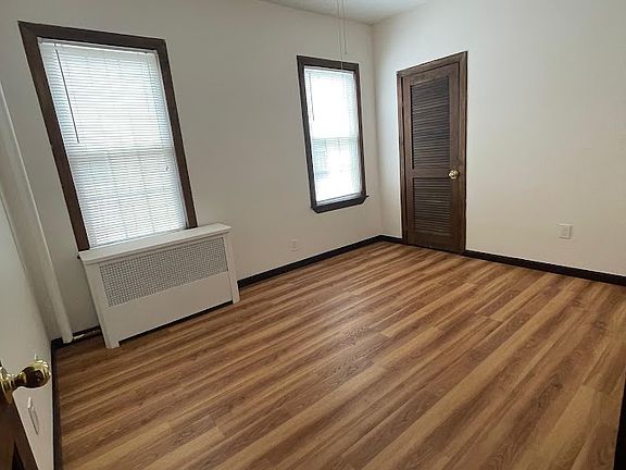 5th image of 1013 Cross Ave Floor 2