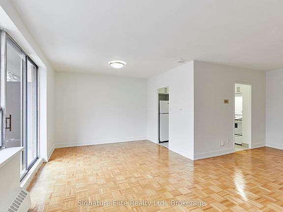 5th image of 71 Guildwood Pkwy #213
