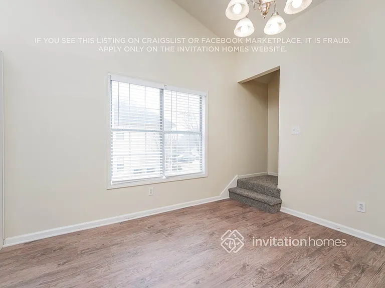 1429 Fall River Dr — Photo 7