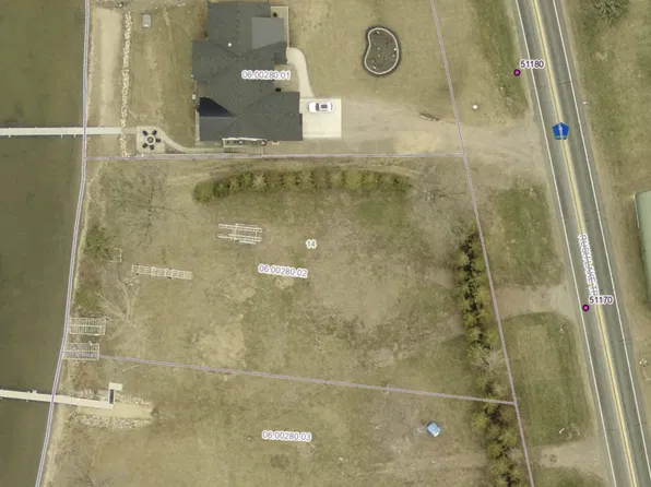 51170 Rush Lake Trl, Rush City, MN 55069
