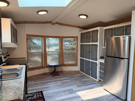 5th image of 58 W Cottonwood Dr Trailer 5