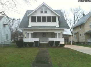 2966 Hudson Dr, Cuyahoga Falls, OH 44221