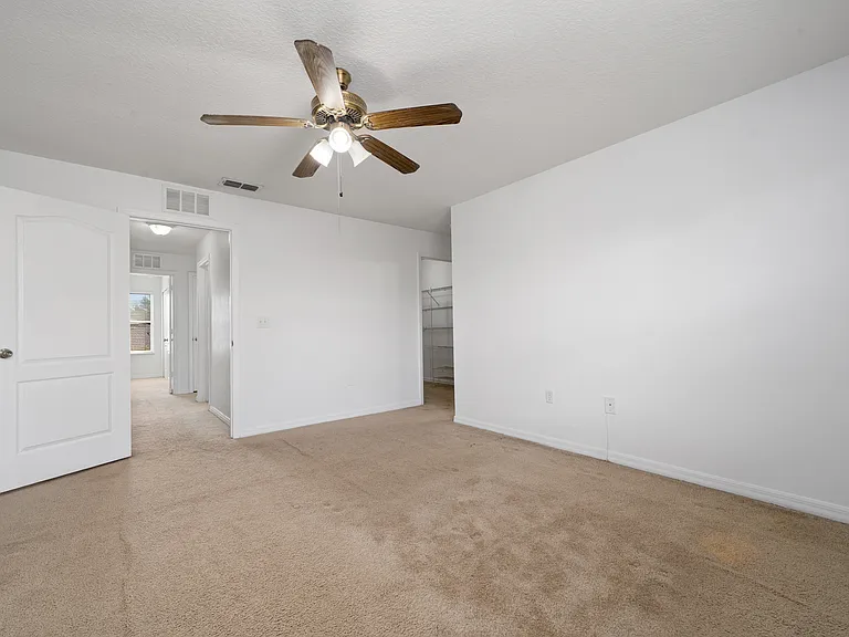 1704 Buckeye Falls Way #1704 — Photo 12