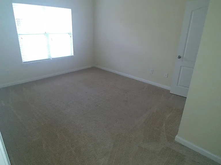 Clairmont at Farmgate — Photo 73
