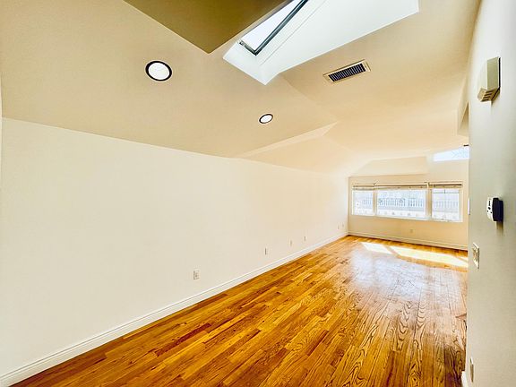 4th image of 292 Zerega Ave #2F