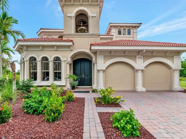 1690 Assisi Dr #12, Sarasota, FL 34231