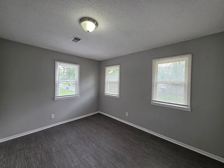 11306 Ditman Ave — Photo 13
