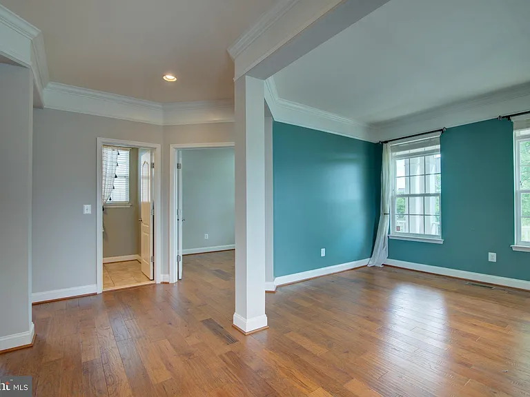 13481 Arcadian Dr — Photo 8