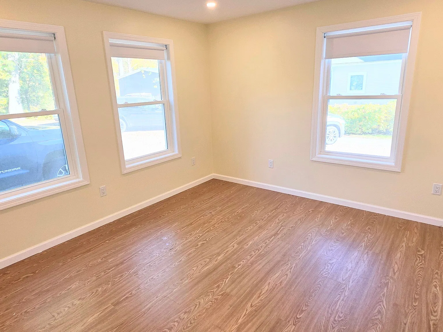 2 BR with LARGE newly renovated bedrooms, A/C, heat pump, parking, and storage! — Photo 3