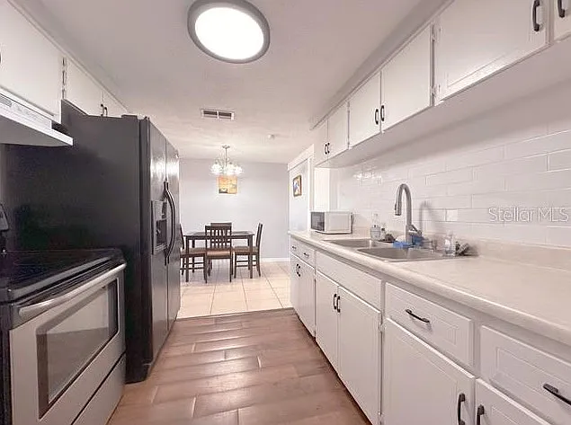 7924 Halsey Dr — Photo 5