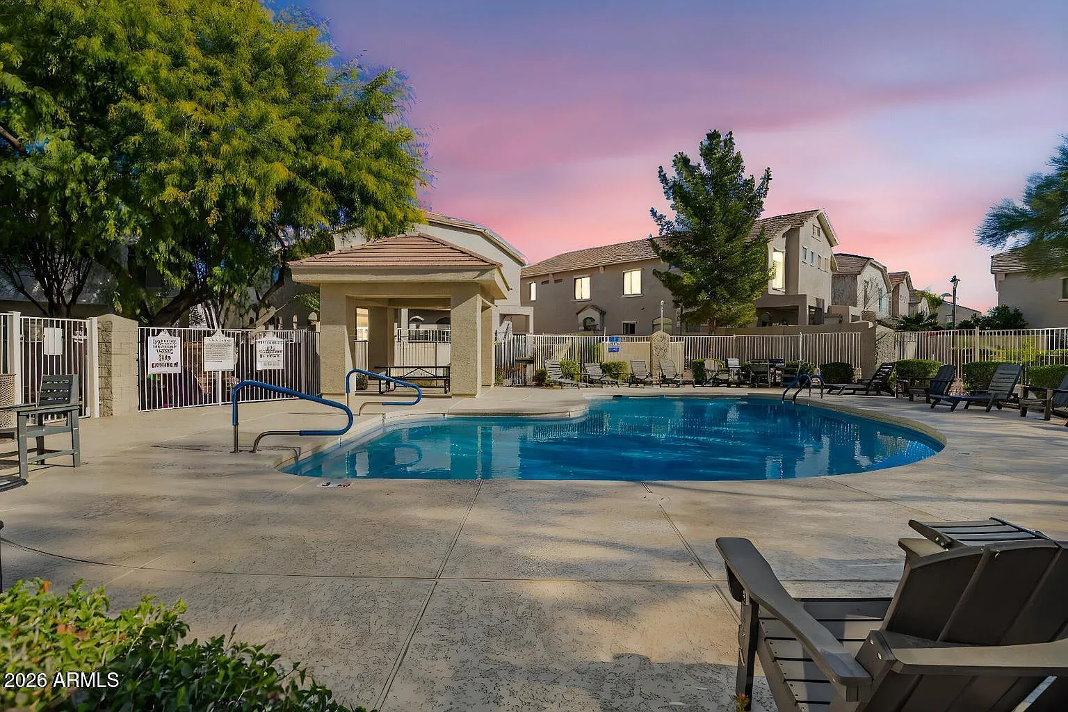 3 bed, 2.5 bath, 1468 sqft, $2,400 — Photo 3