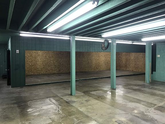 5th image of 310 W Paris Ave