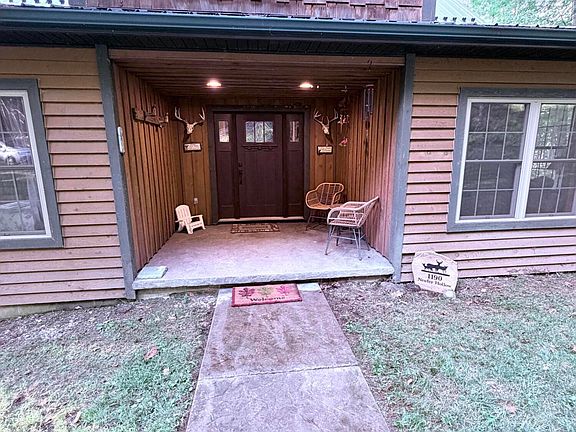 2nd image of 1190 Neufer Hollow Rd
