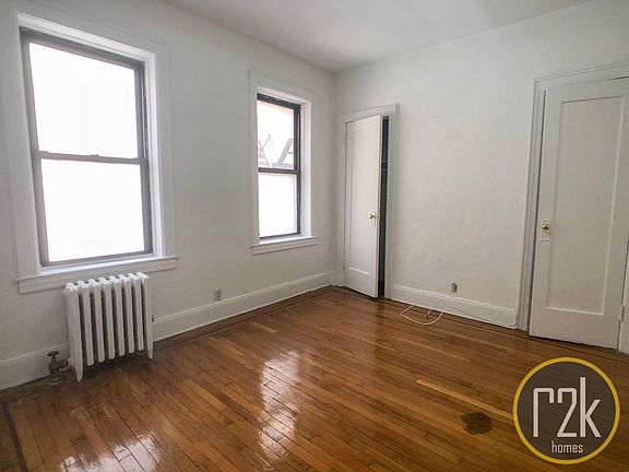 4th image of 4539 42nd St APT 3C