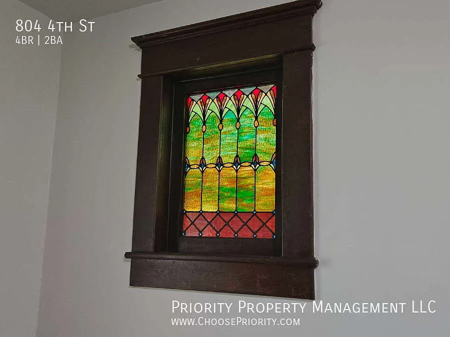 4BR 2BA Single Family House, Elkton — Photo 4