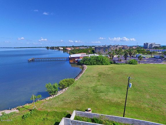 2nd image of 130 Oceanus Cir