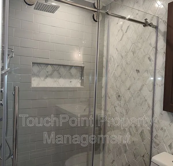 7413 Doves Nest Cir — Photo 20